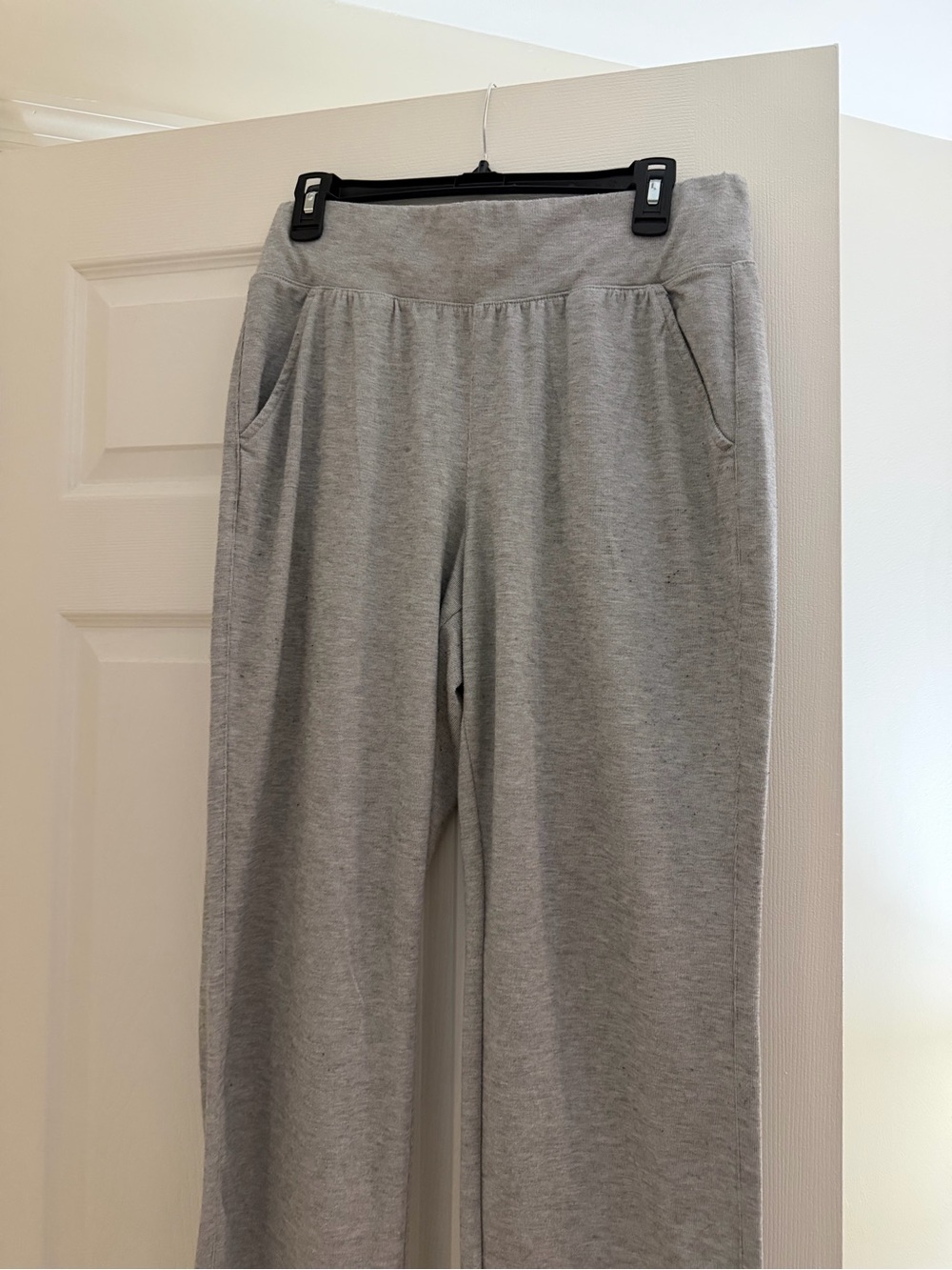 Danskin Gray Girls' loungepants with Pockets